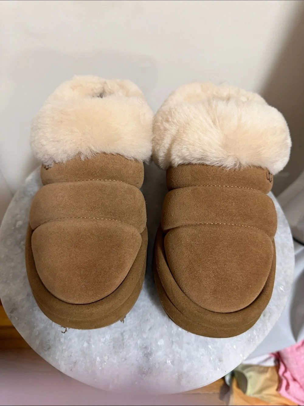 UGGS KIDS SZ 3